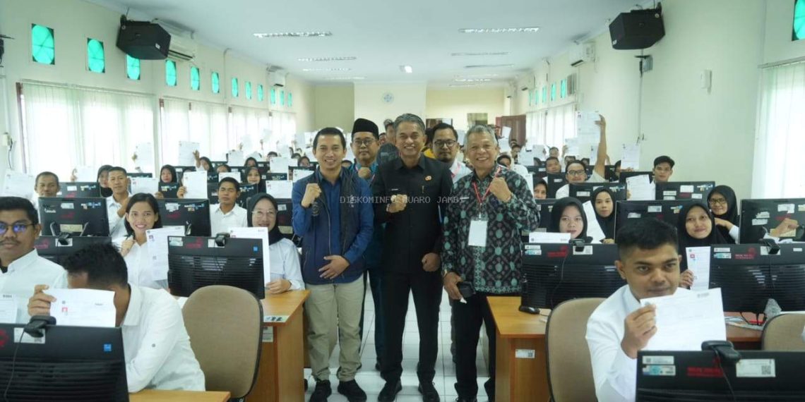 Wabup Junaidi Mahir Tinjau Pelaksanaan Seleksi Pegawai Pemerintah dengan Perjanjian Kerja PPPK Tahap II Kabupaten Muaro Jambi