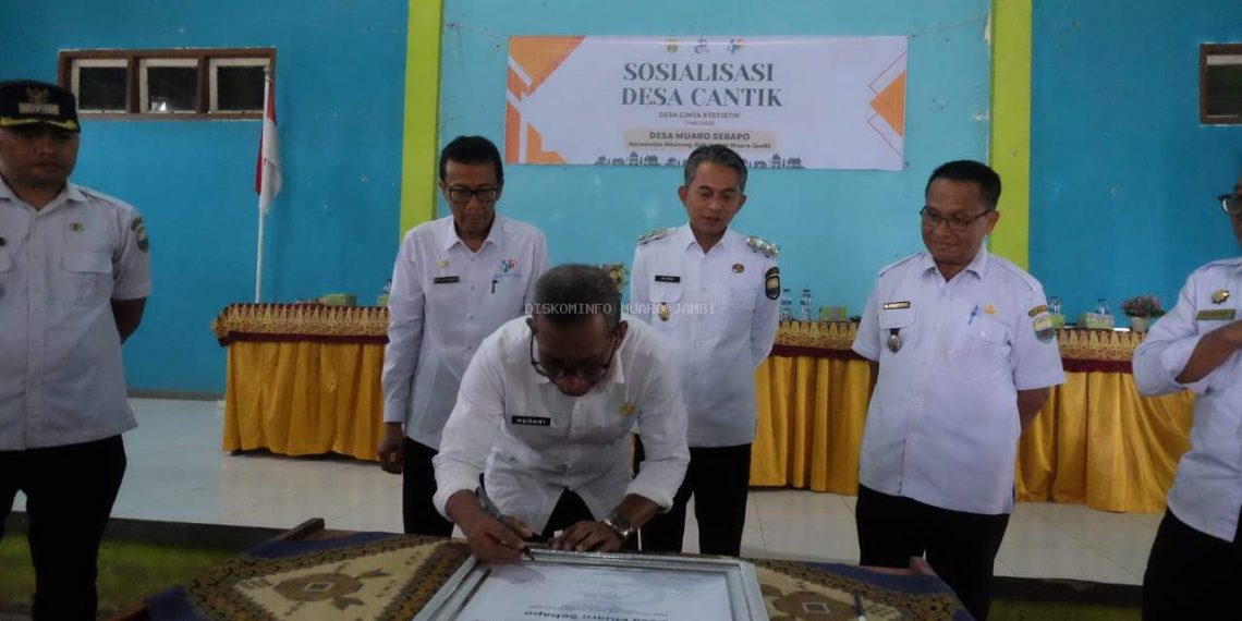 Wabup Muaro Jambi Junaidi Mahir Hadiri Sosialisasi dan Pencanangan Desa Cantik Tahun 2025