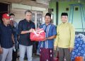 Wakil Bupati Junaidi Mahir Salurkan Bansos Kepada Korban Angin Puting Beliung di Desa Sungai Gelam