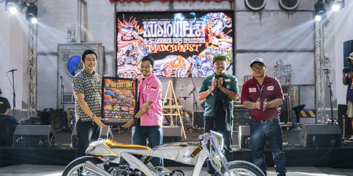 Honda Stylo 160 Antar Modifikator Indonesia ke Ajang Modifikasi Dunia Mooneyes Jepang