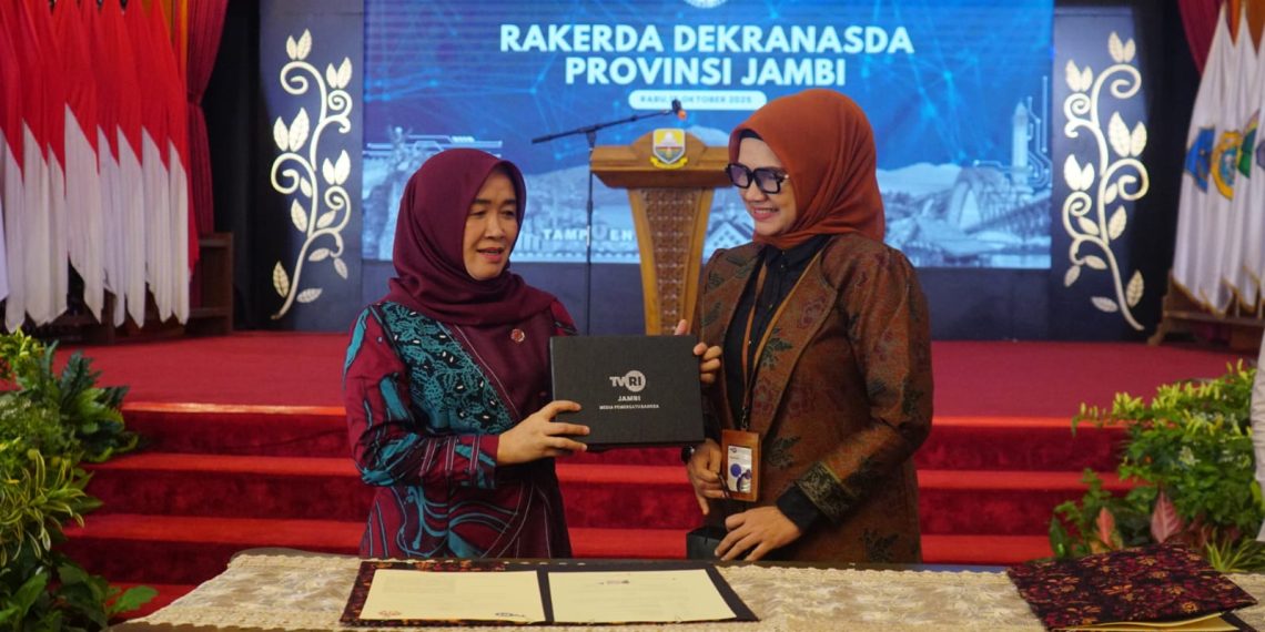 Kolaborasi Hj. Hesti Haris dan TVRI, Kriya Jambi Makin Mendunia