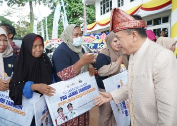 Pro Jambi Tangguh Hadir di Tanjab Timur, 51 Keluarga Nikmati Rumah Baru dari Gubernur Al Haris