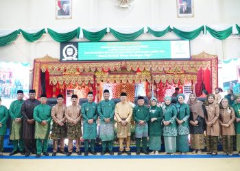 Gubernur Al Haris Ajak Bupati/Wali Kota Bangun Daerah dengan Semangat Kebersamaan dan Inovasi 