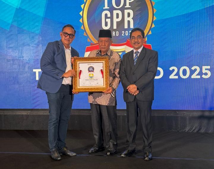 Berprestasi Kelola Digital Komunikasi Publik, Pemprov Jambi Dianugerahi TOP GPR Award 2025